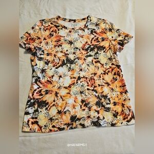 Studio Tee Flower print top
